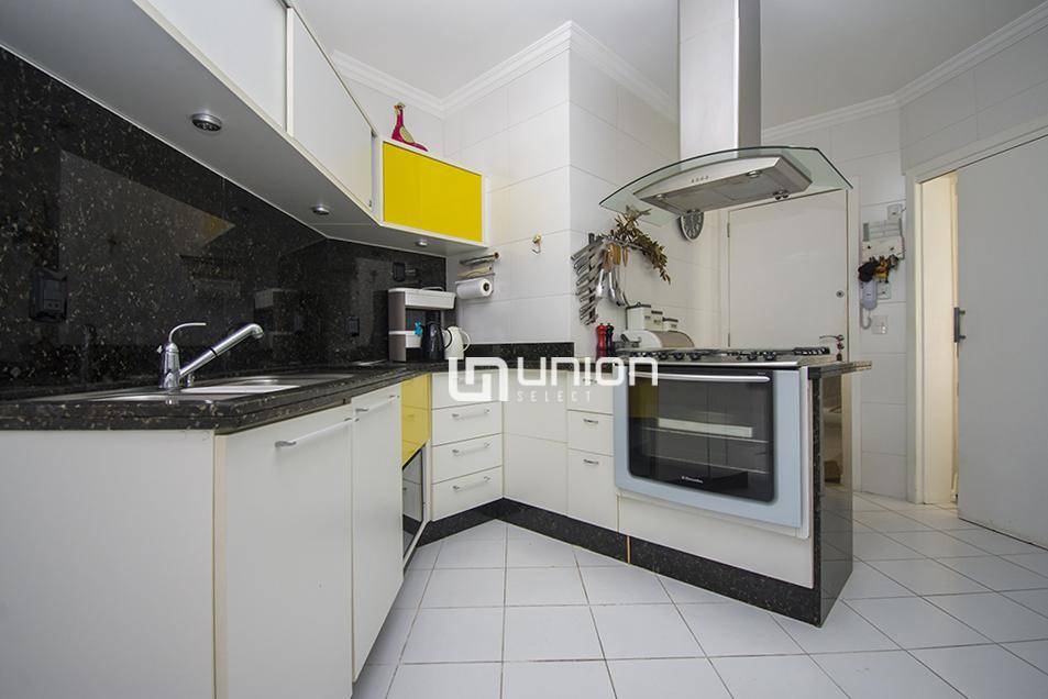 Apartamento à venda com 2 quartos, 139m² - Foto 11