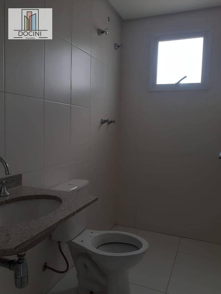 Apartamento à venda com 2 quartos, 68m² - Foto 5