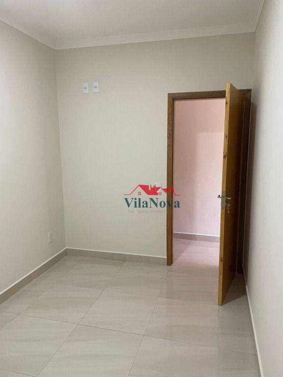 Casa à venda com 2 quartos, 63m² - Foto 17