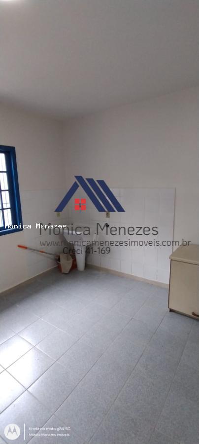 Casa à venda com 2 quartos, 70m² - Foto 19