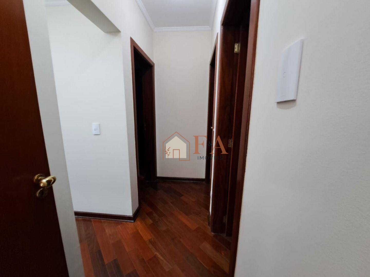 Apartamento à venda com 3 quartos, 115m² - Foto 9