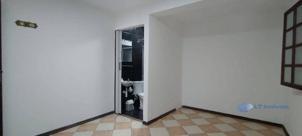 Casa para alugar com 2 quartos, 102m² - Foto 25