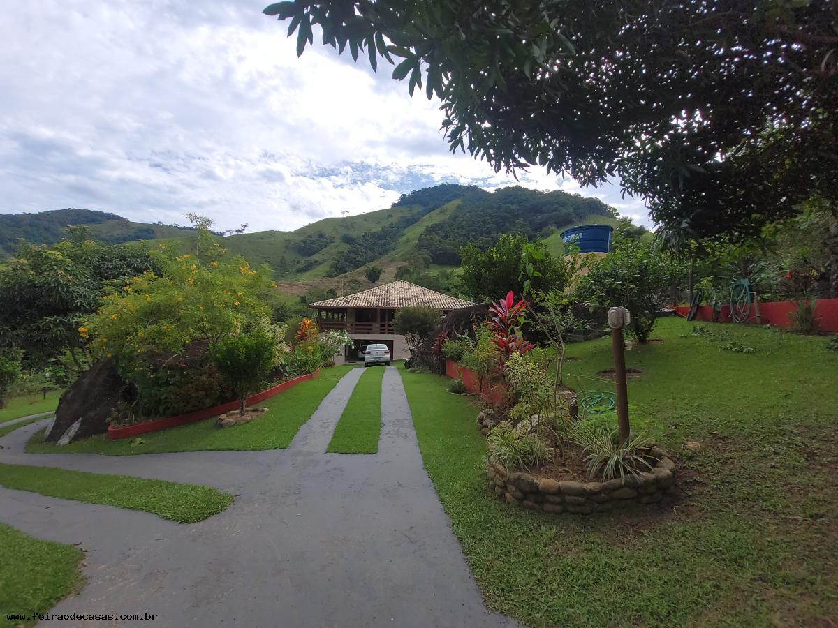 Fazenda à venda com 3 quartos, 300m² - Foto 4