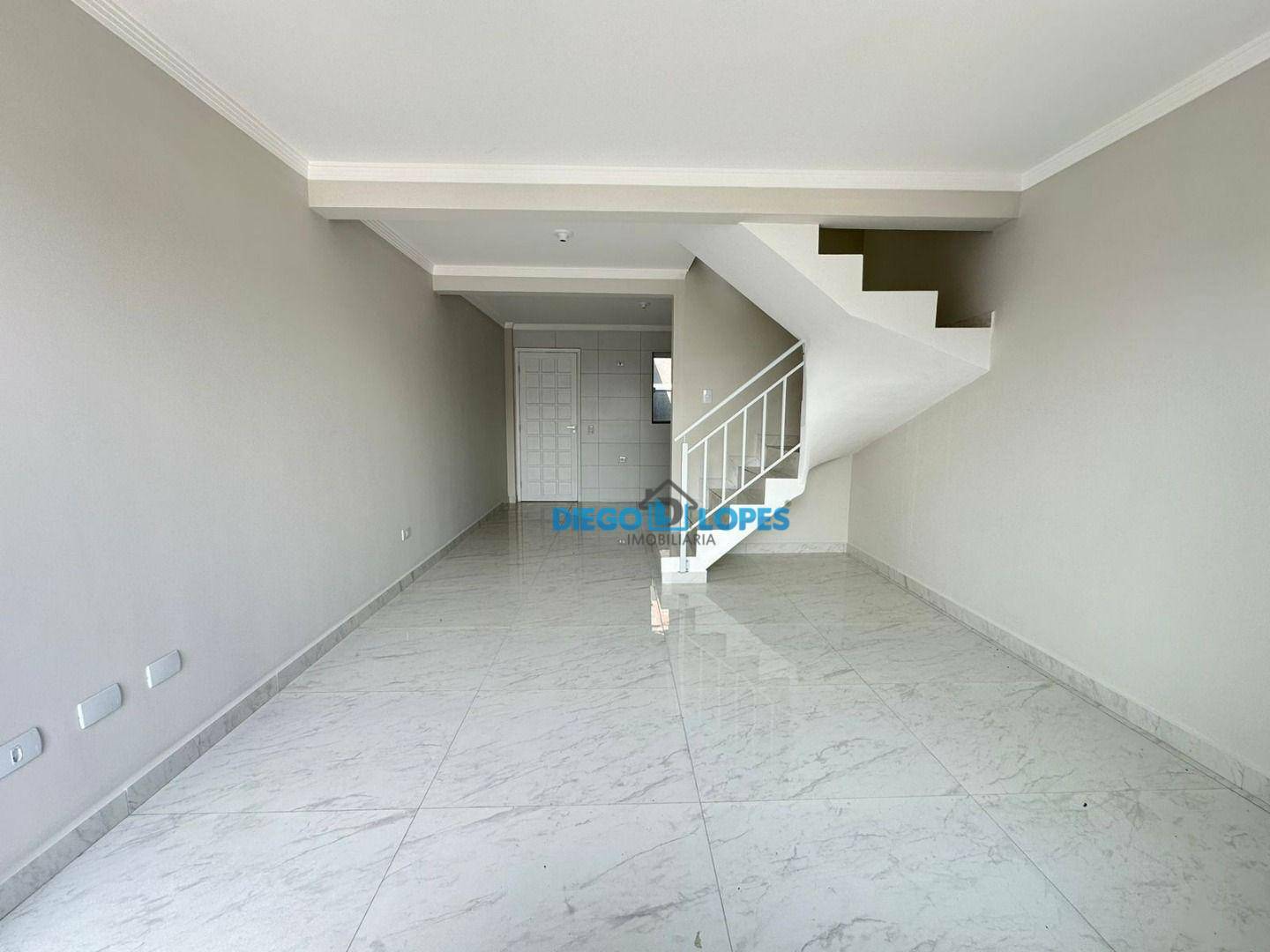 Sobrado à venda com 2 quartos, 80m² - Foto 4