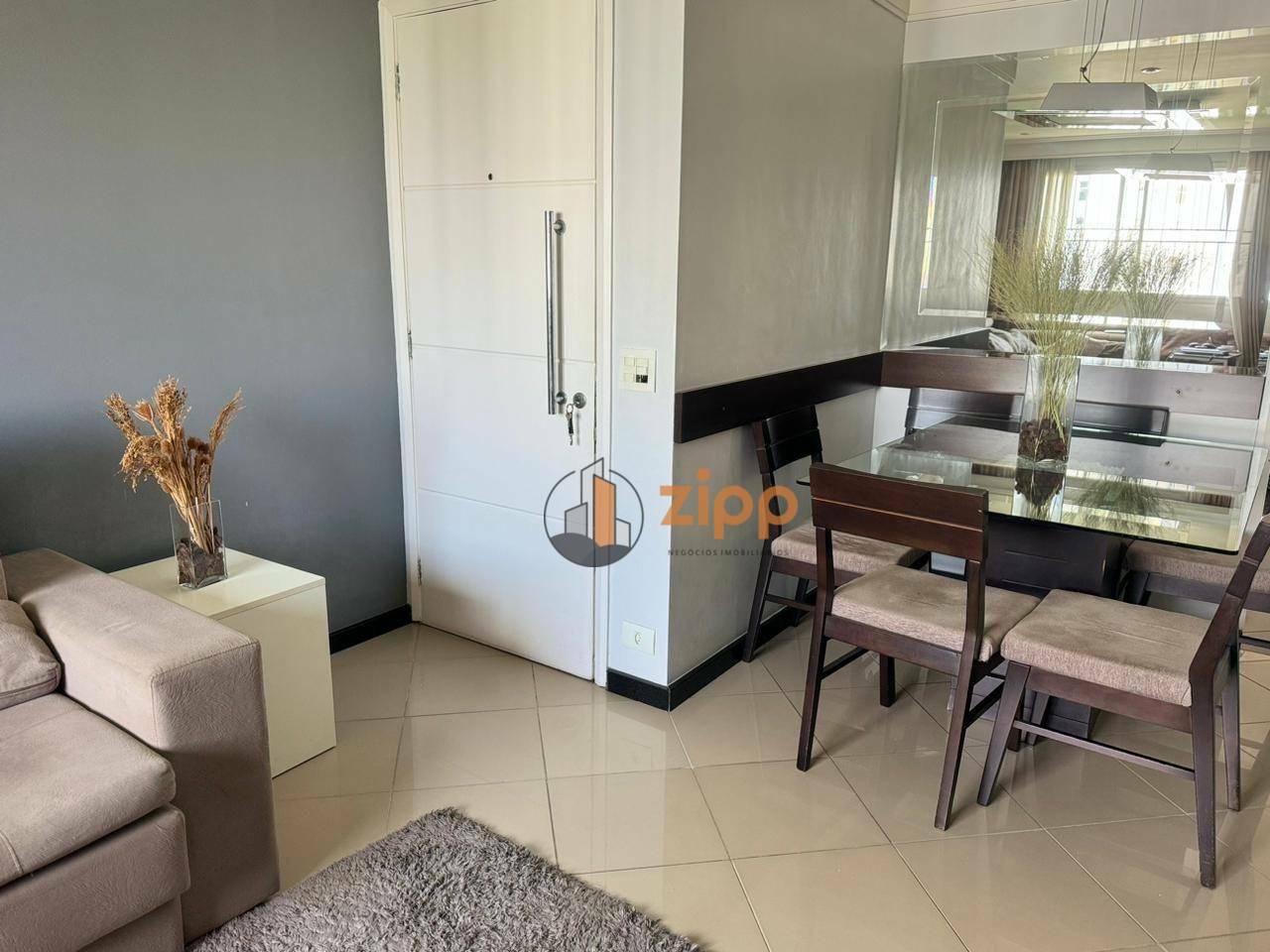 Apartamento à venda com 3 quartos, 83m² - Foto 11