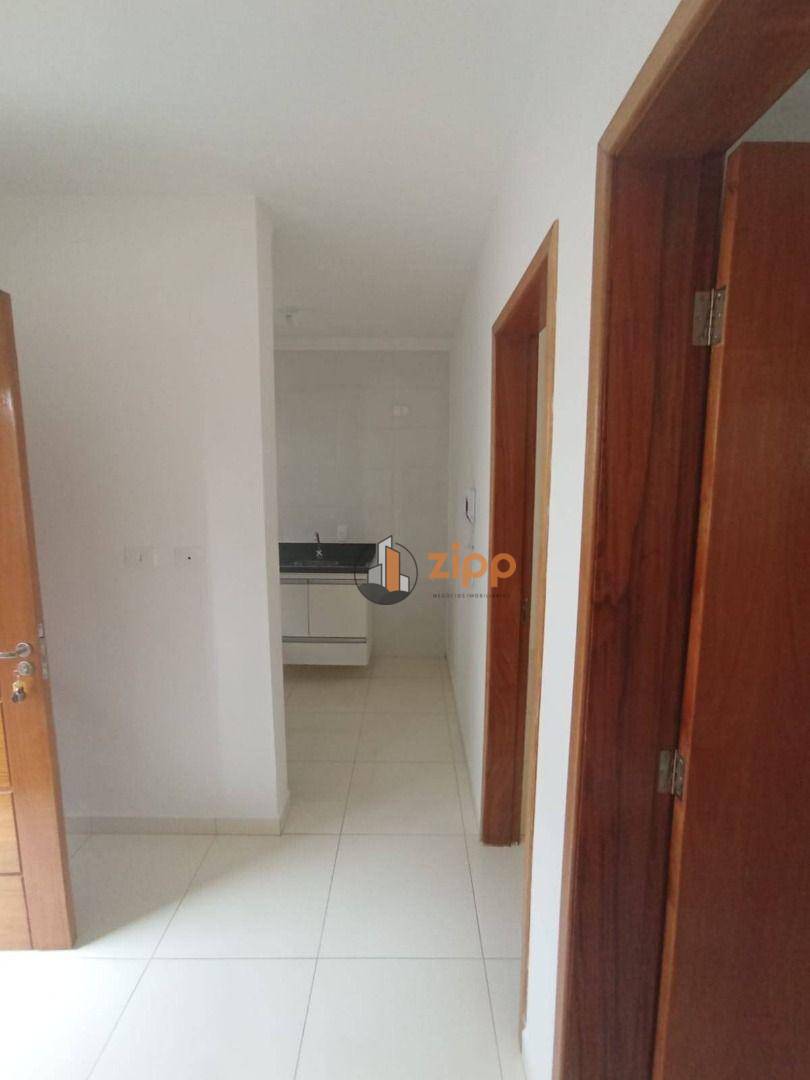 Apartamento para alugar com 1 quarto, 30m² - Foto 1