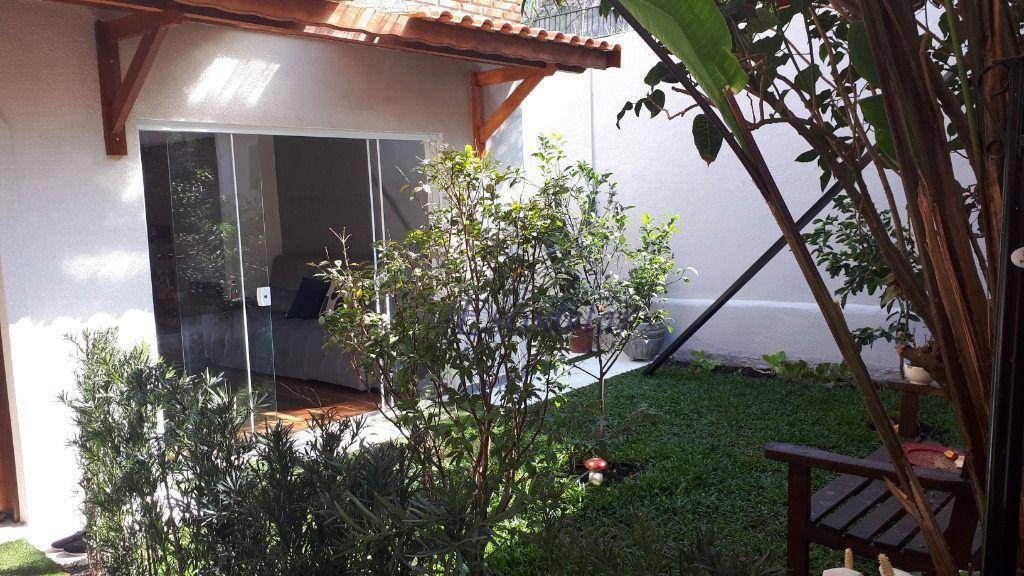 Sobrado à venda com 3 quartos, 150m² - Foto 10