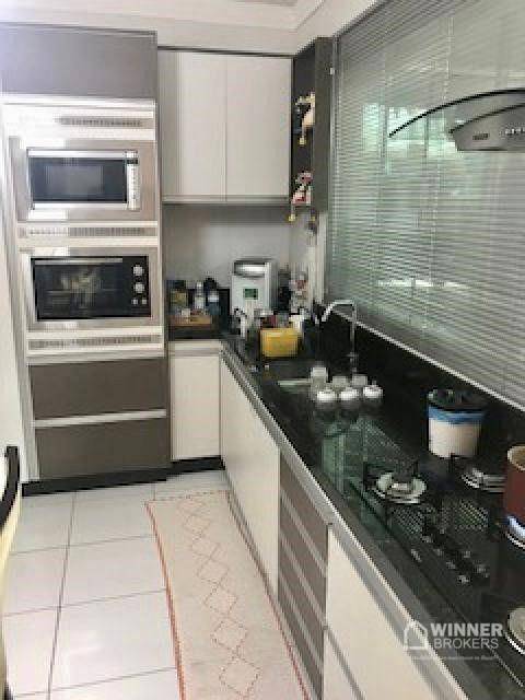 Casa à venda com 2 quartos, 97m² - Foto 11