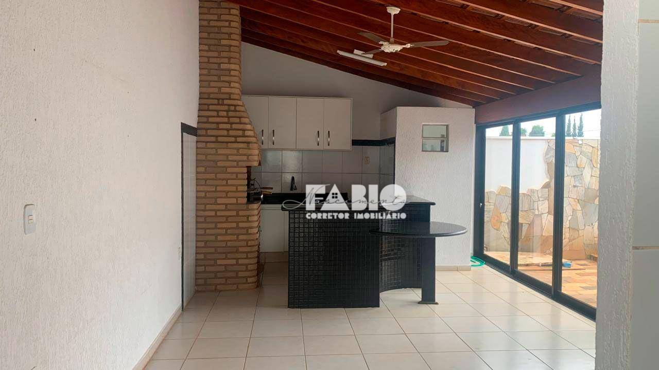 Casa de Condomínio à venda com 3 quartos, 150m² - Foto 23