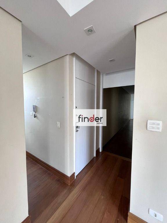 Apartamento à venda com 3 quartos, 162m² - Foto 8