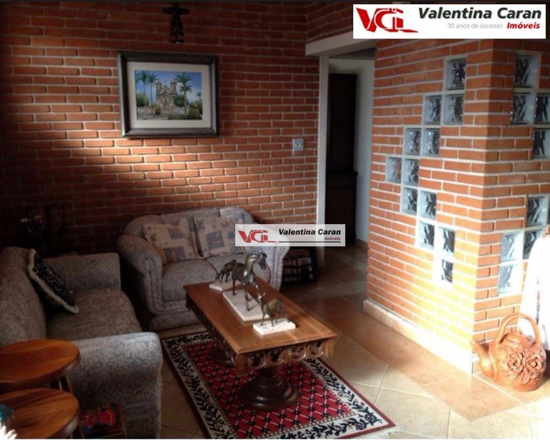 Chácara à venda com 5 quartos, 550m² - Foto 9