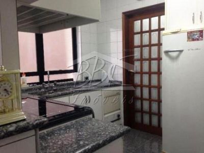 Apartamento à venda com 3 quartos, 150m² - Foto 4