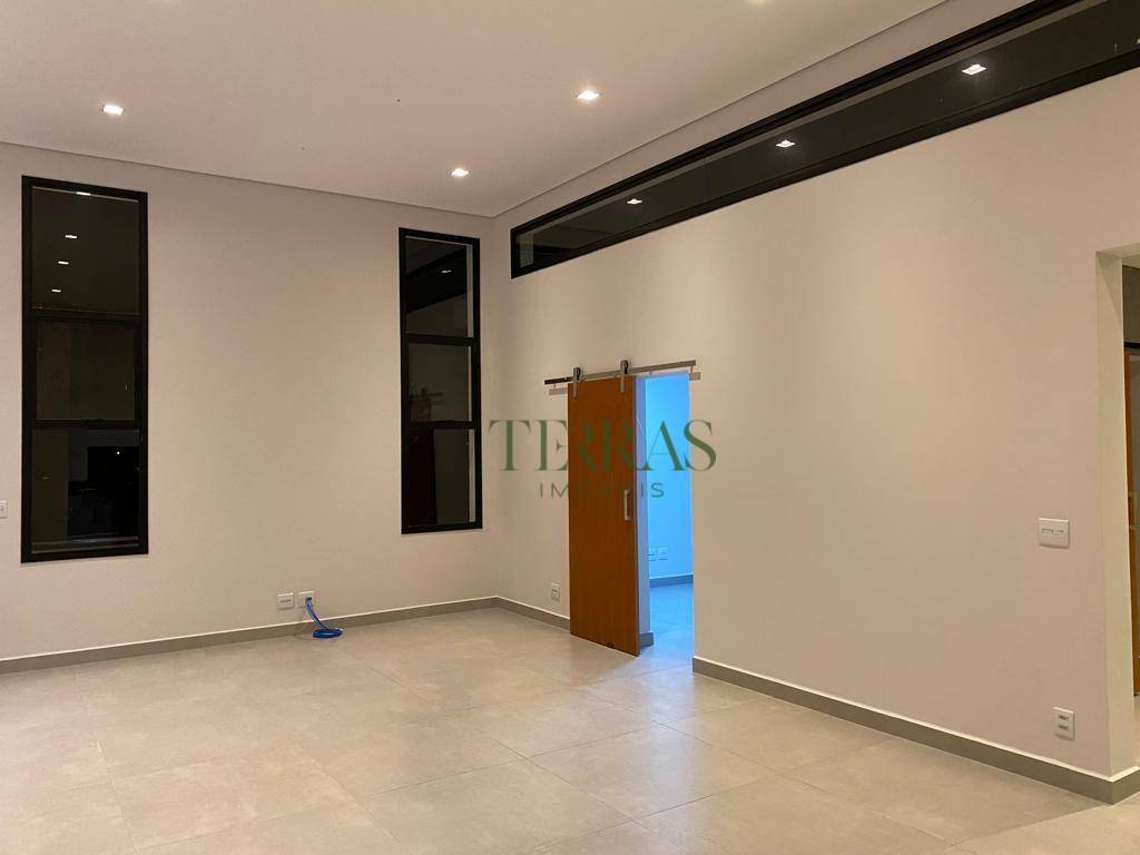 Casa de Condomínio à venda com 3 quartos, 240m² - Foto 8