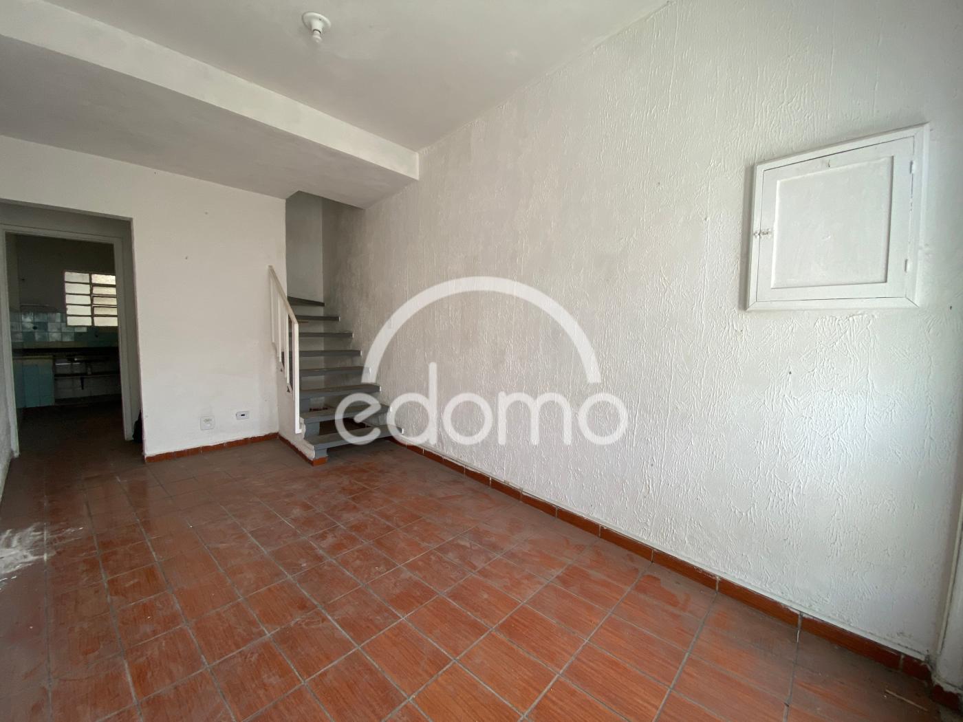 Casa à venda com 2 quartos, 30m² - Foto 2