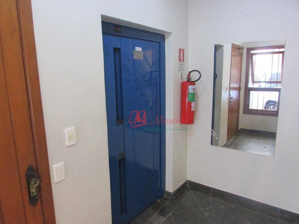 Apartamento à venda com 2 quartos, 60m² - Foto 2