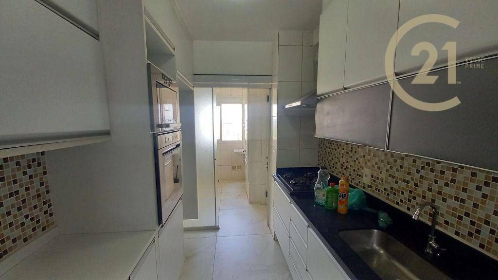 Apartamento à venda com 3 quartos, 95m² - Foto 12