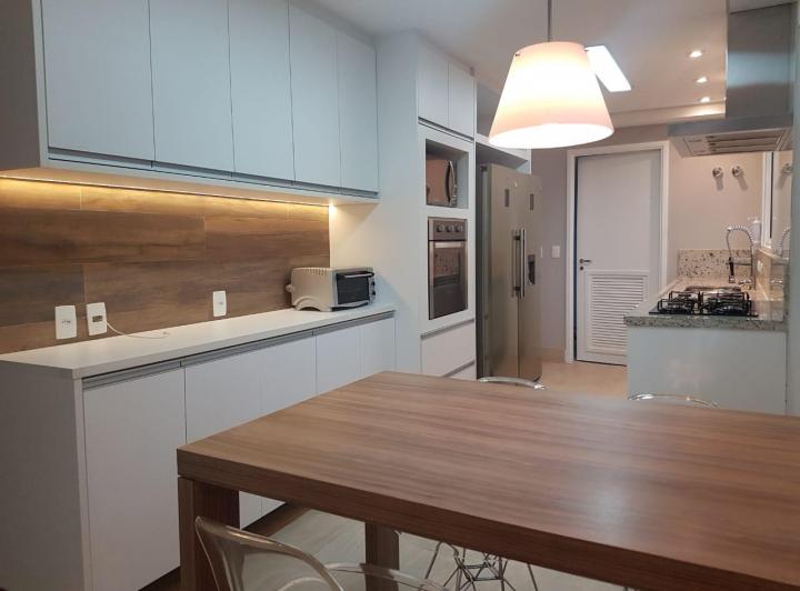 Apartamento à venda com 4 quartos, 210m² - Foto 7