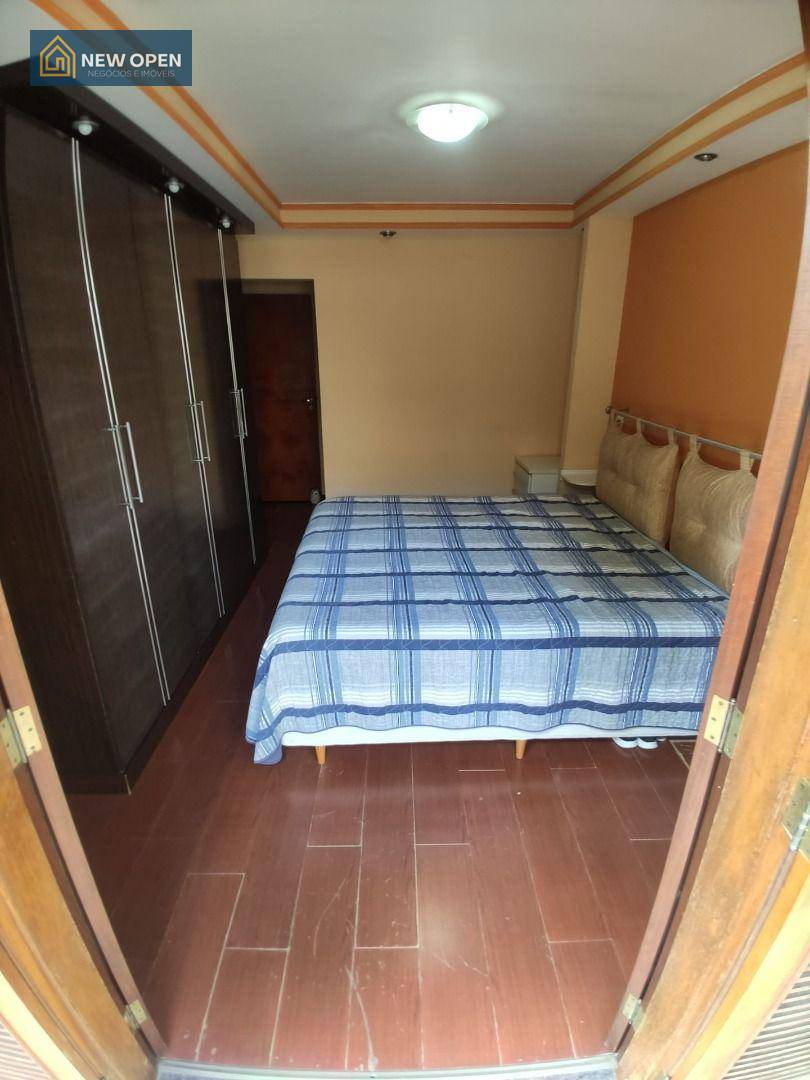 Casa à venda com 3 quartos, 195m² - Foto 20