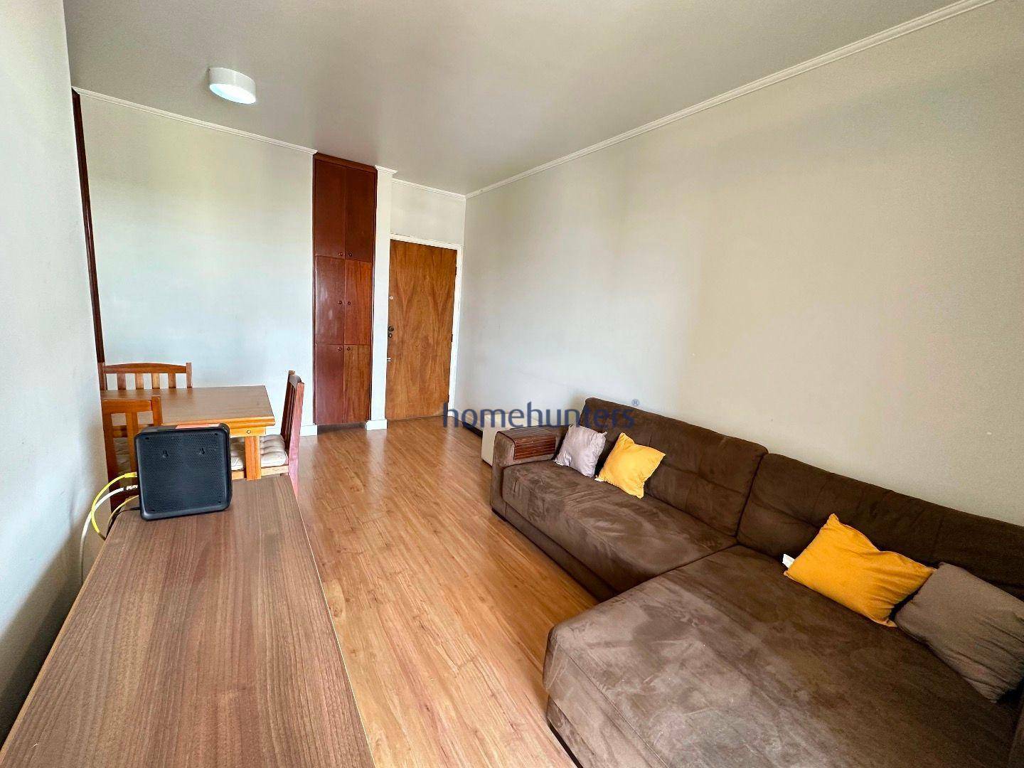 Apartamento à venda com 1 quarto, 55m² - Foto 8