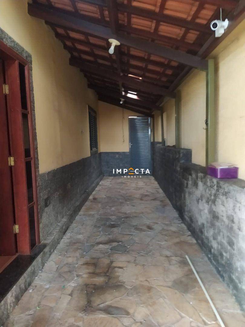 Casa à venda com 3 quartos, 184m² - Foto 21