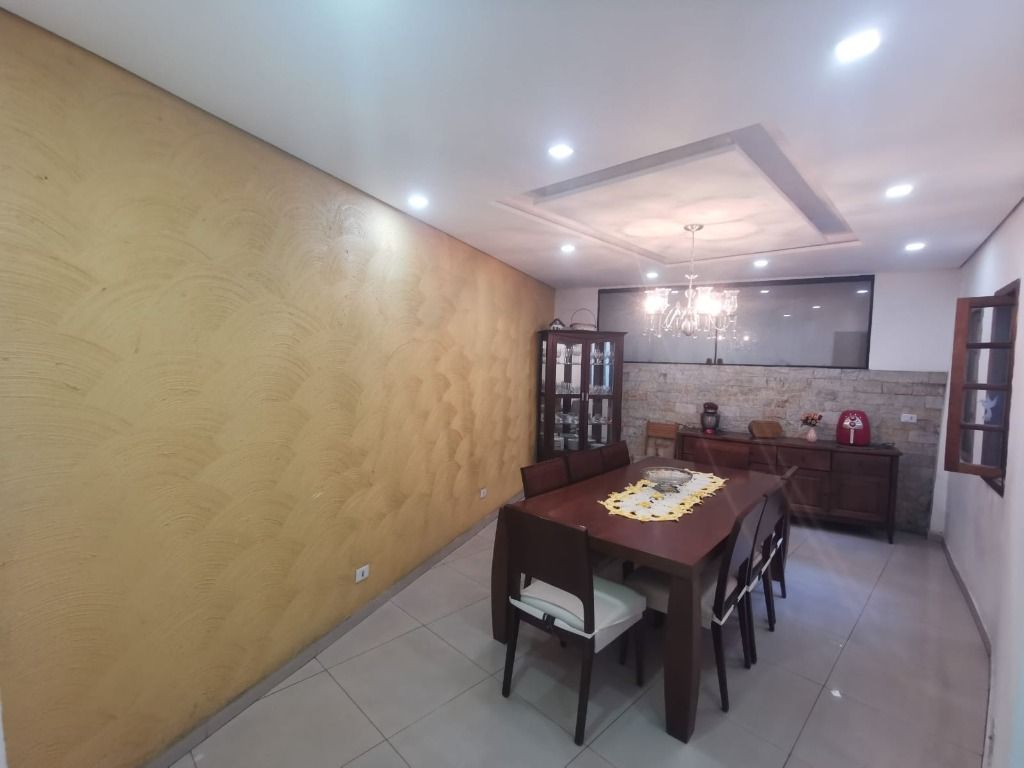 Sobrado à venda com 2 quartos, 162m² - Foto 21