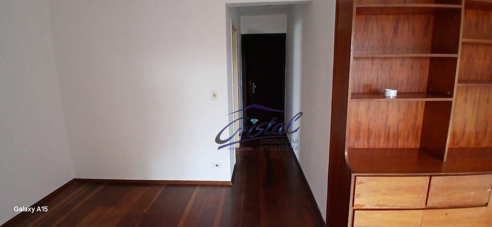 Apartamento à venda com 2 quartos, 68m² - Foto 4