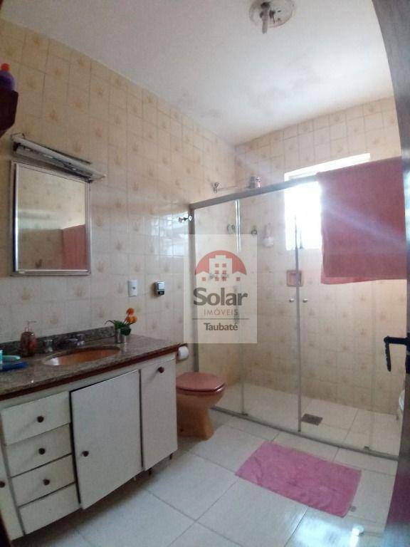 Casa para alugar com 5 quartos, 400m² - Foto 15