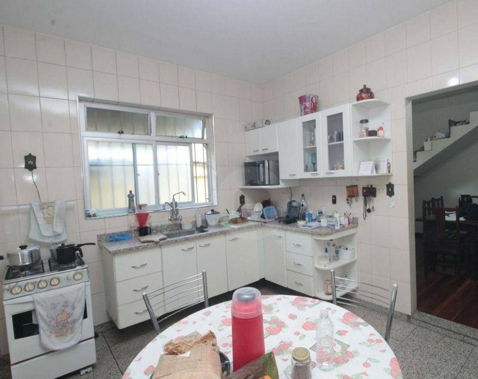 Casa à venda com 3 quartos, 295m² - Foto 9