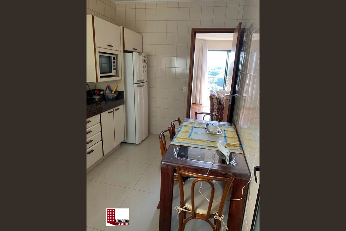 Apartamento à venda com 3 quartos, 96m² - Foto 3