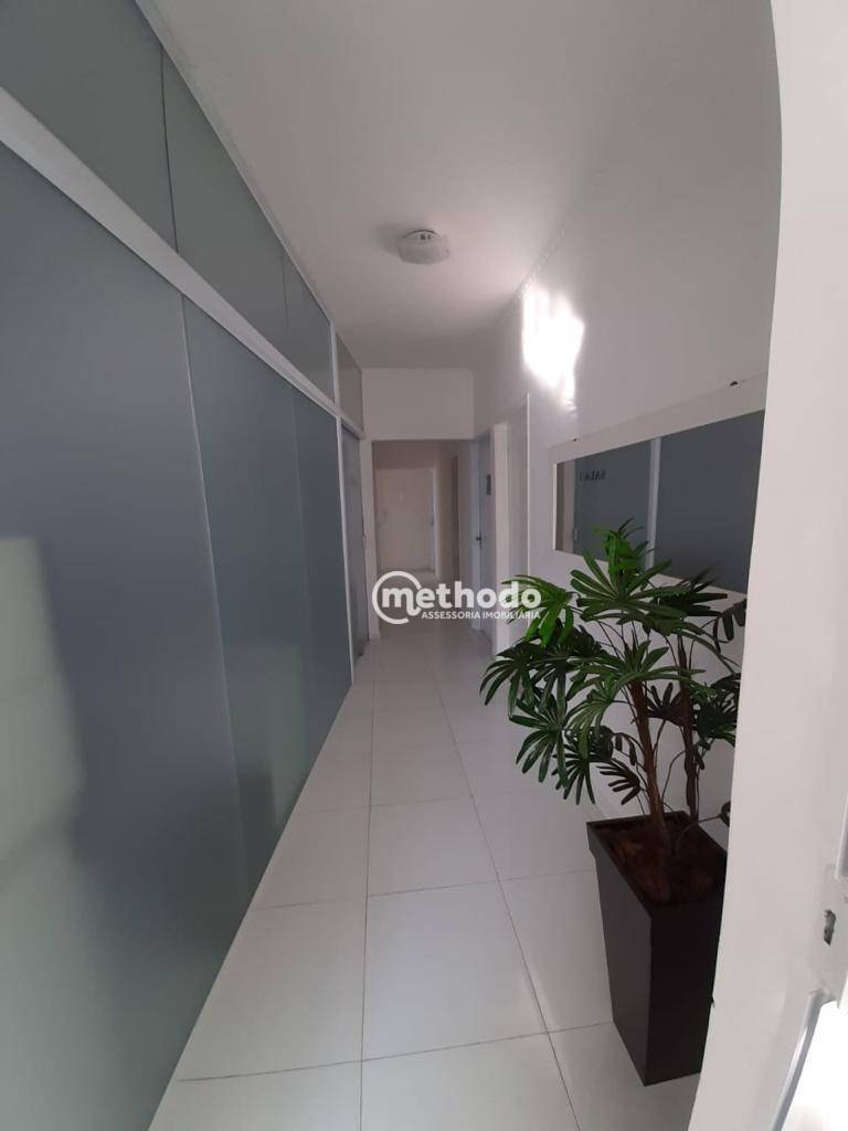 Casa à venda com 5 quartos, 230m² - Foto 4