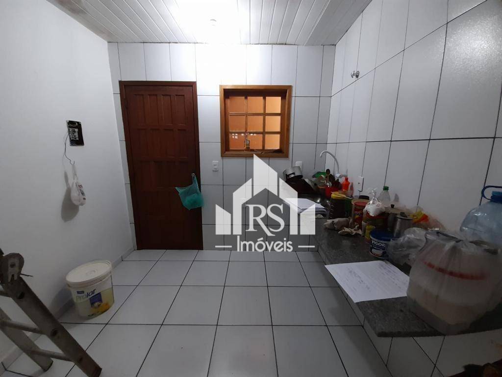 Casa à venda com 2 quartos, 90m² - Foto 8