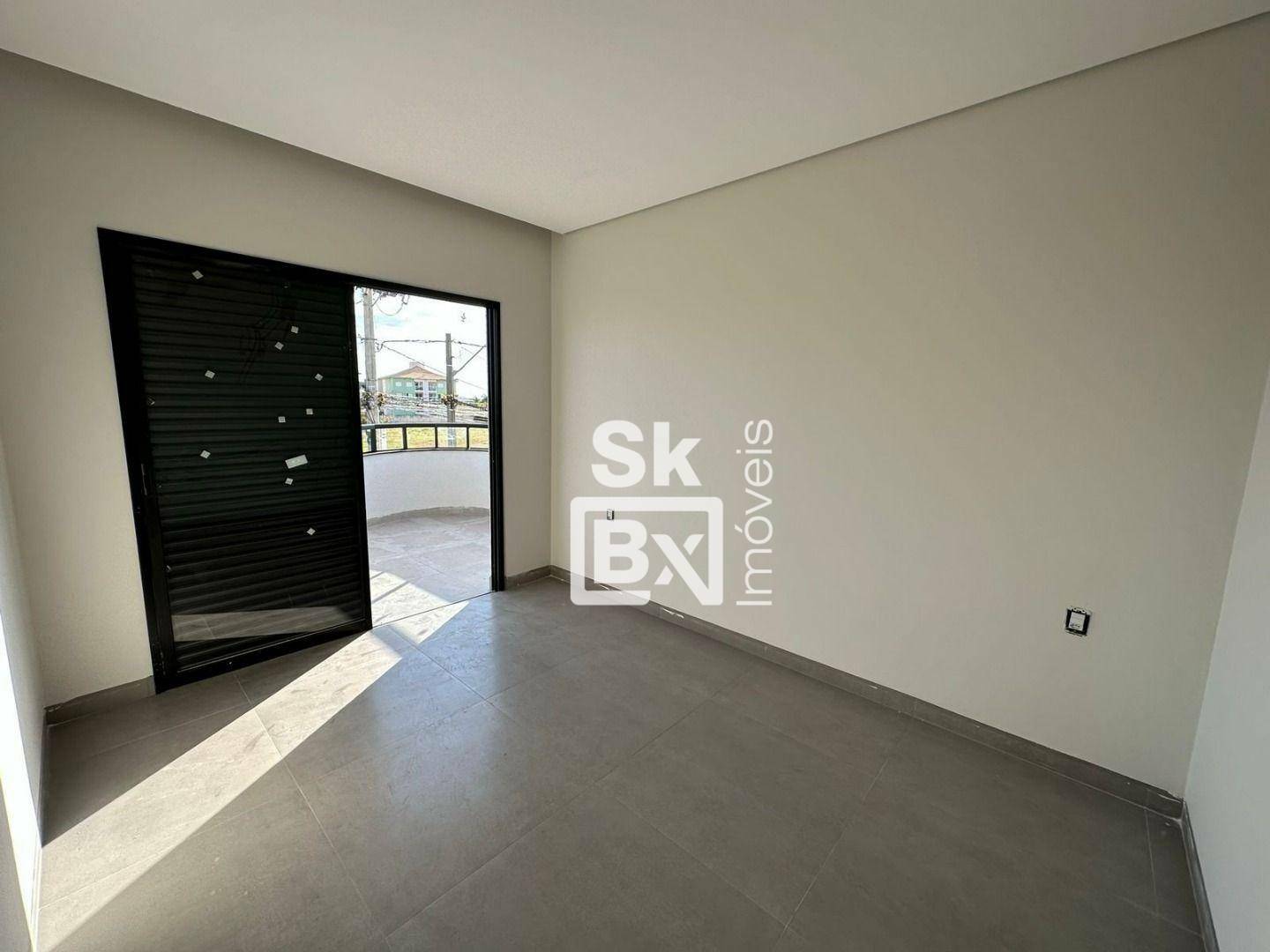 Casa à venda com 3 quartos, 164m² - Foto 14