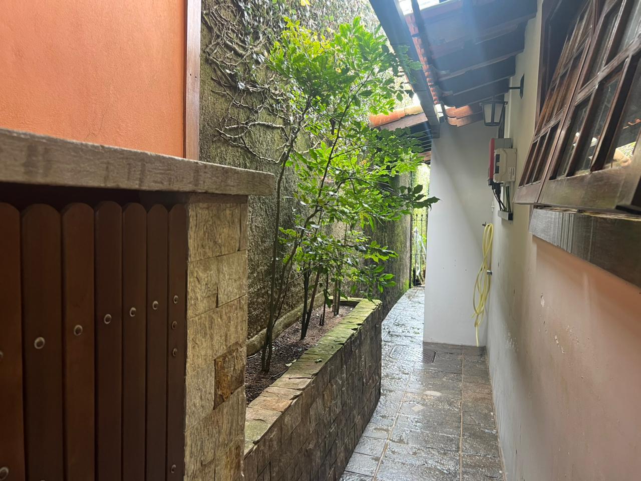 Casa à venda com 2 quartos, 240m² - Foto 26