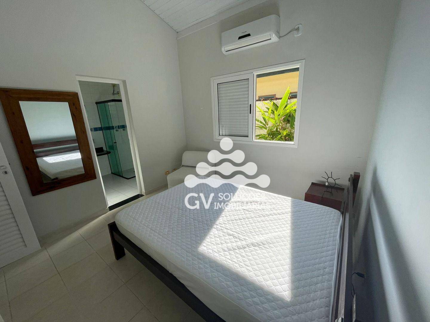 Casa de Condomínio à venda com 3 quartos, 270m² - Foto 25