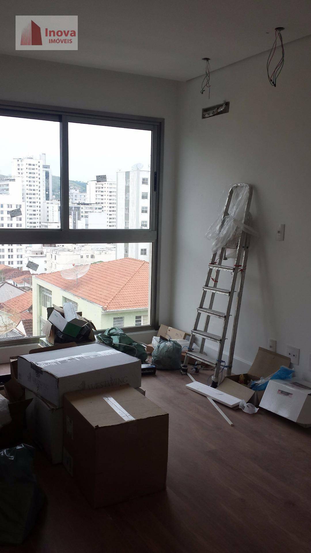 Apartamento à venda com 3 quartos, 220m² - Foto 10