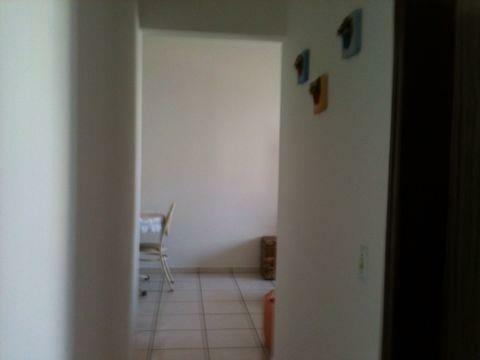 Apartamento à venda com 2 quartos, 81m² - Foto 3