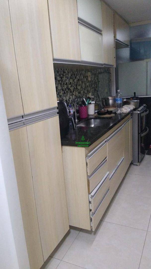 Apartamento à venda com 3 quartos, 141m² - Foto 19