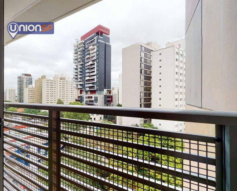 Apartamento à venda com 2 quartos, 70m² - Foto 6