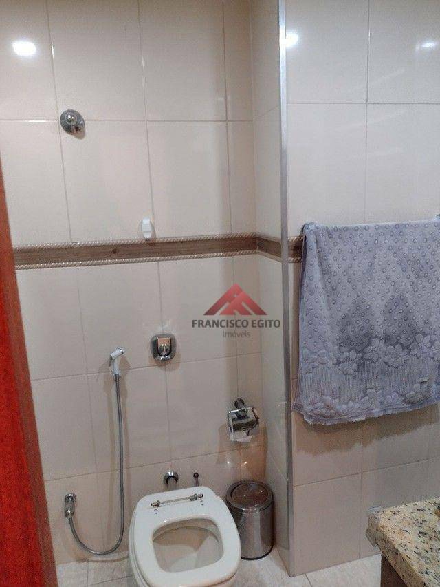 Apartamento à venda com 2 quartos, 70m² - Foto 12