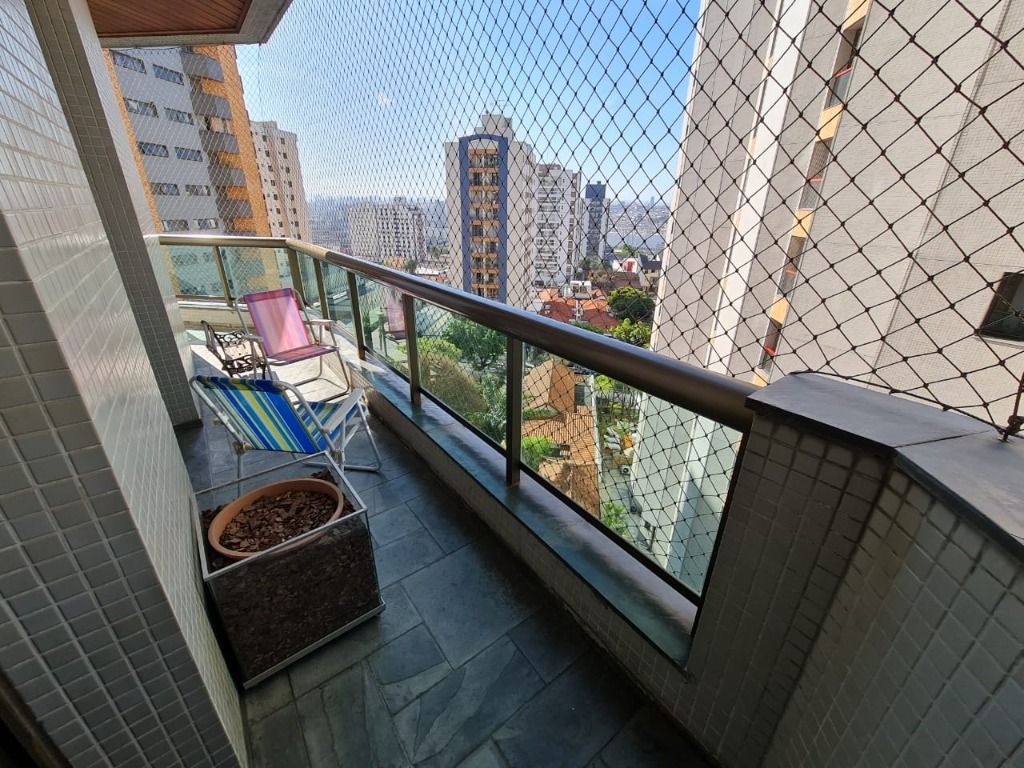 Apartamento à venda com 3 quartos, 153m² - Foto 5