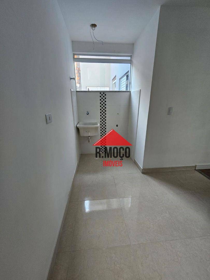 Apartamento à venda com 2 quartos, 35m² - Foto 21