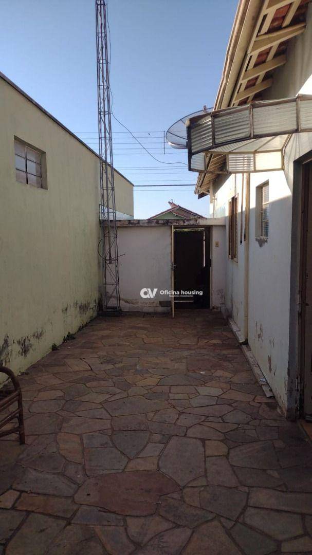 Casa à venda com 3 quartos, 130m² - Foto 19