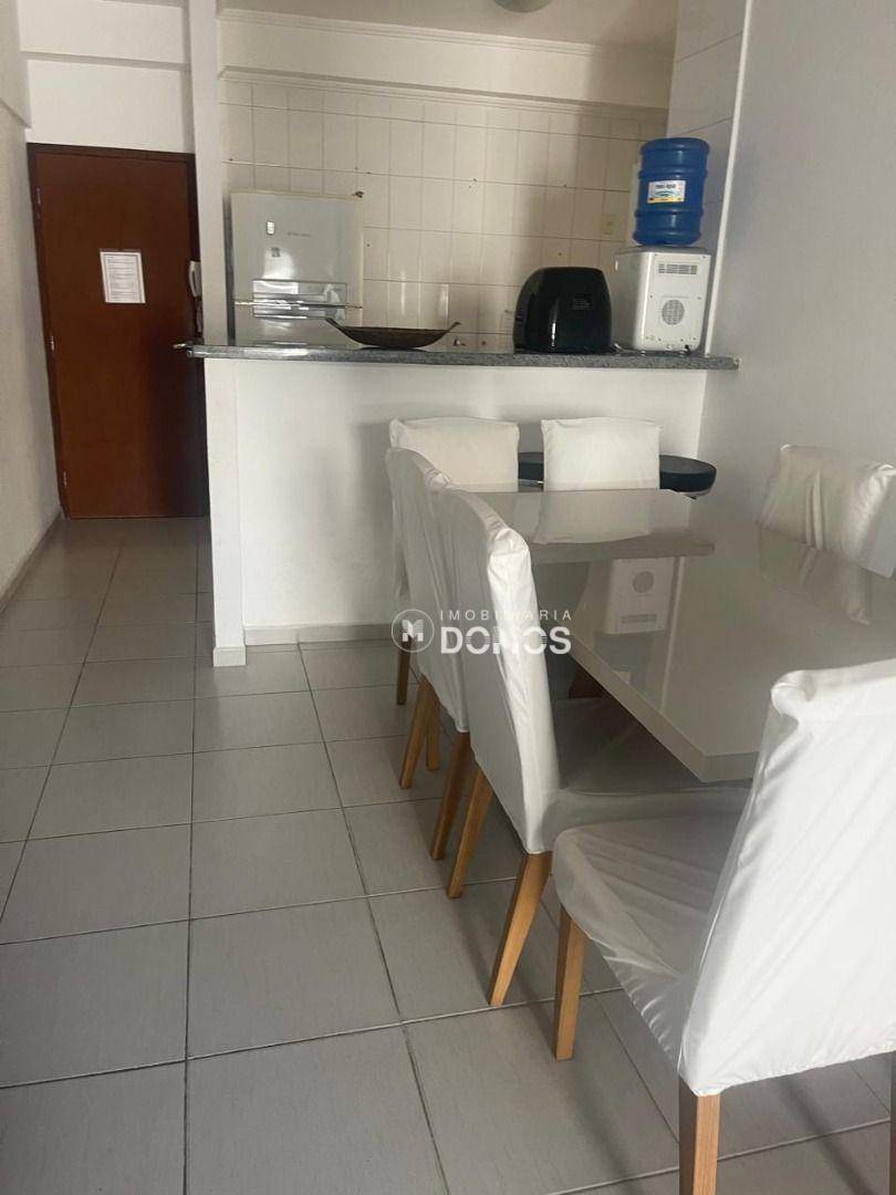 Apartamento à venda com 2 quartos, 70m² - Foto 23