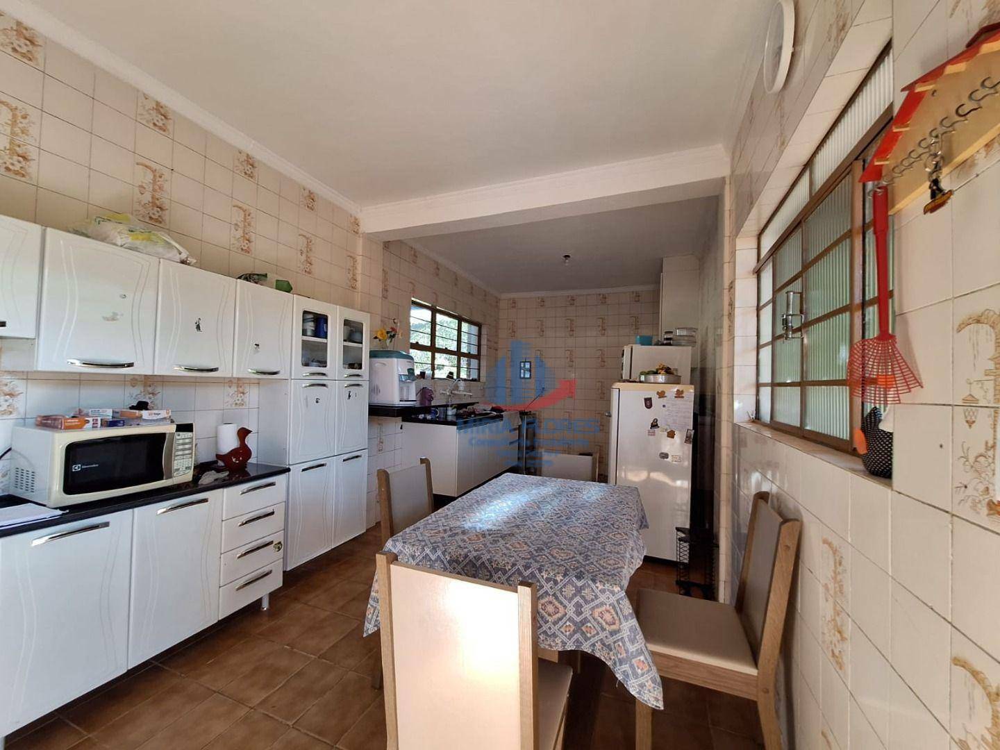 Chácara à venda com 4 quartos, 493m² - Foto 4
