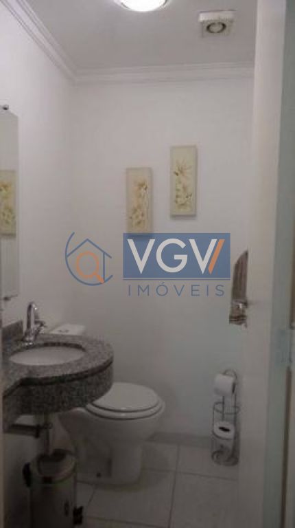 Apartamento à venda com 3 quartos, 107m² - Foto 11