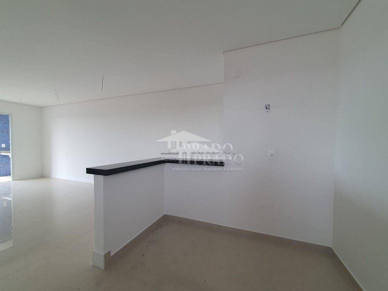 Apartamento à venda com 3 quartos, 128m² - Foto 8