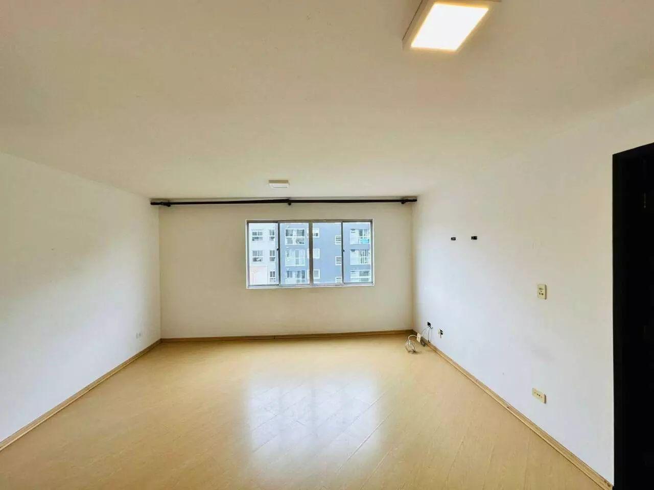 Apartamento à venda com 3 quartos, 76m² - Foto 4