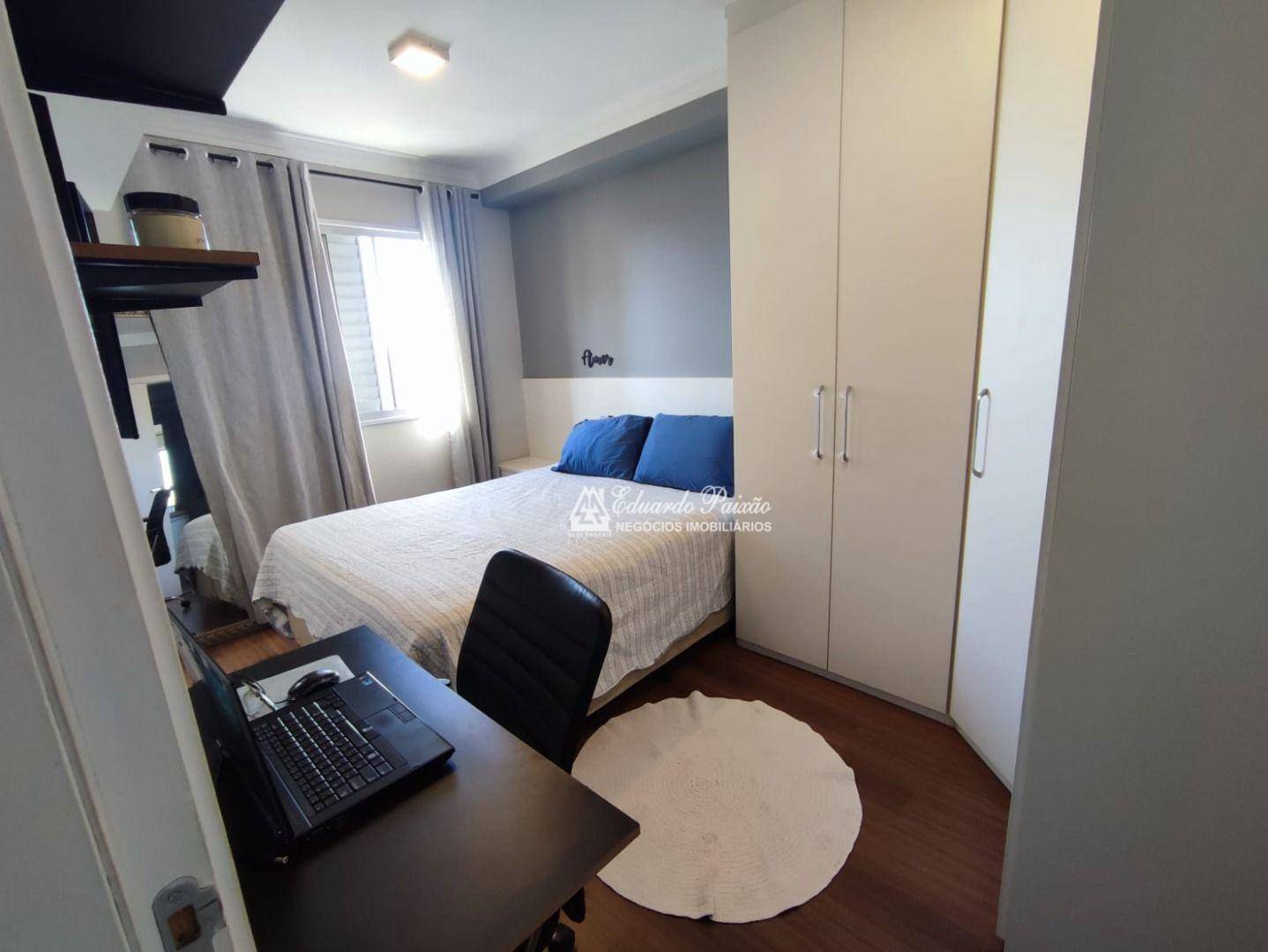 Apartamento à venda com 2 quartos, 64m² - Foto 12