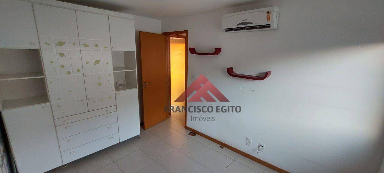 Apartamento à venda com 3 quartos, 112m² - Foto 9