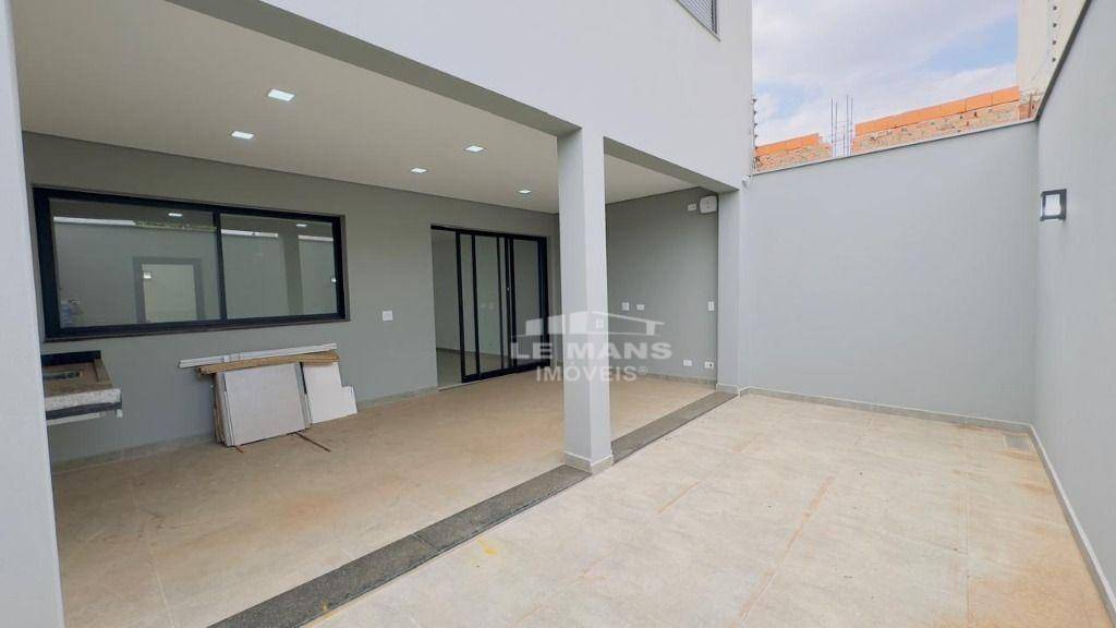 Casa à venda com 3 quartos, 235m² - Foto 16